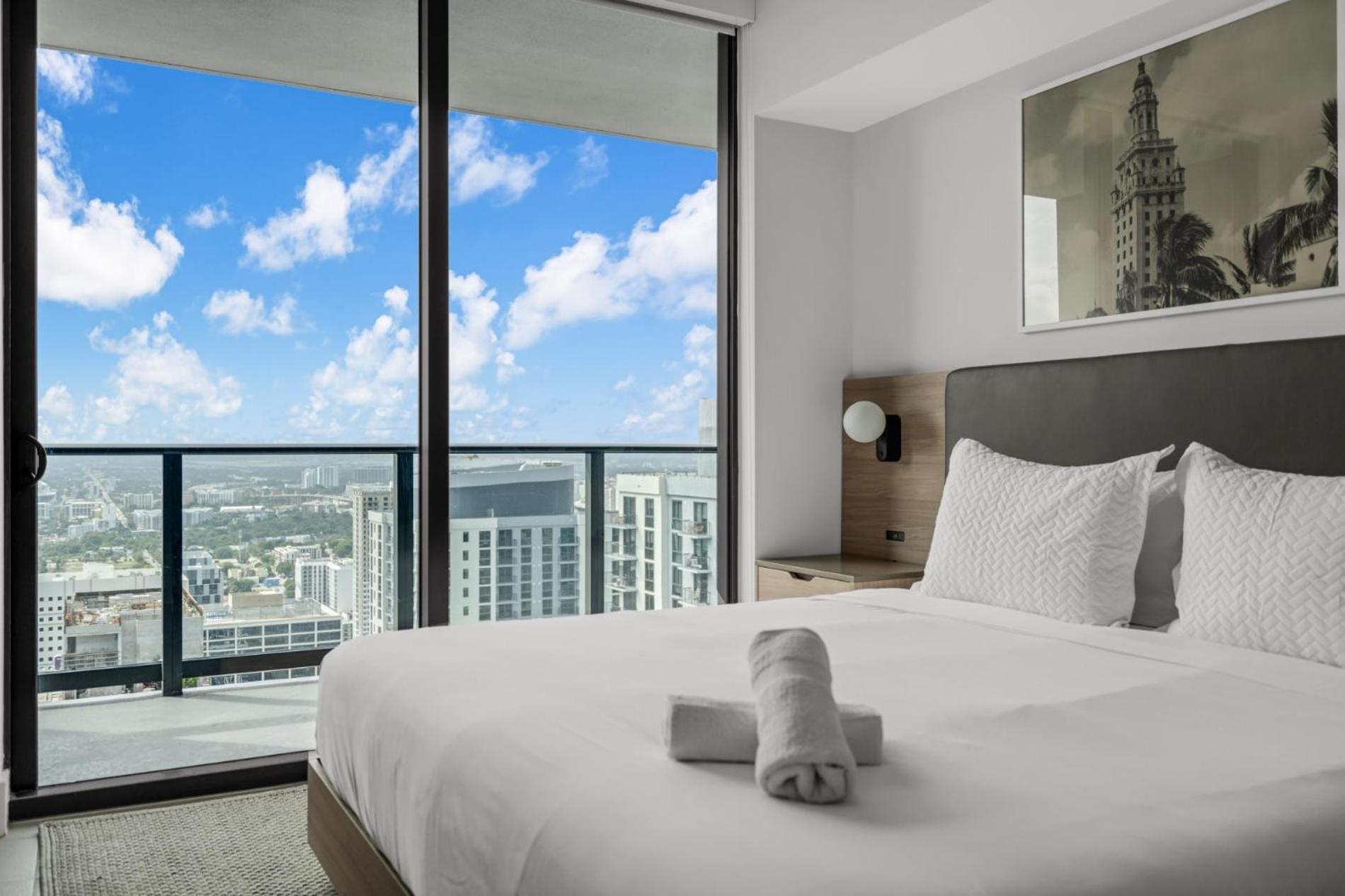 Modern 1Br Apartment With Breathtaking Views Heart Of Downtown Miami Eksteriør bilde