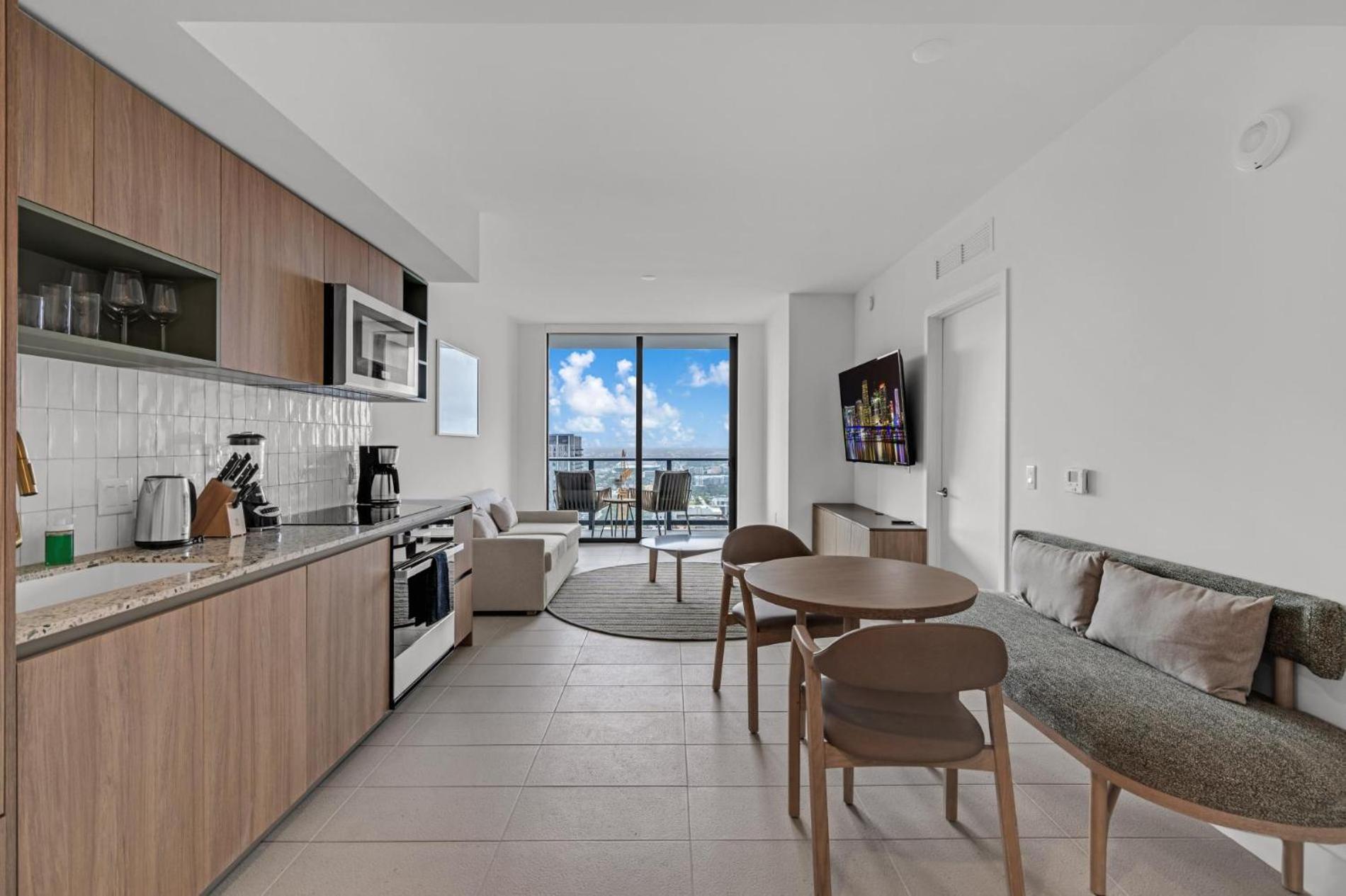 Modern 1Br Apartment With Breathtaking Views Heart Of Downtown Miami Eksteriør bilde