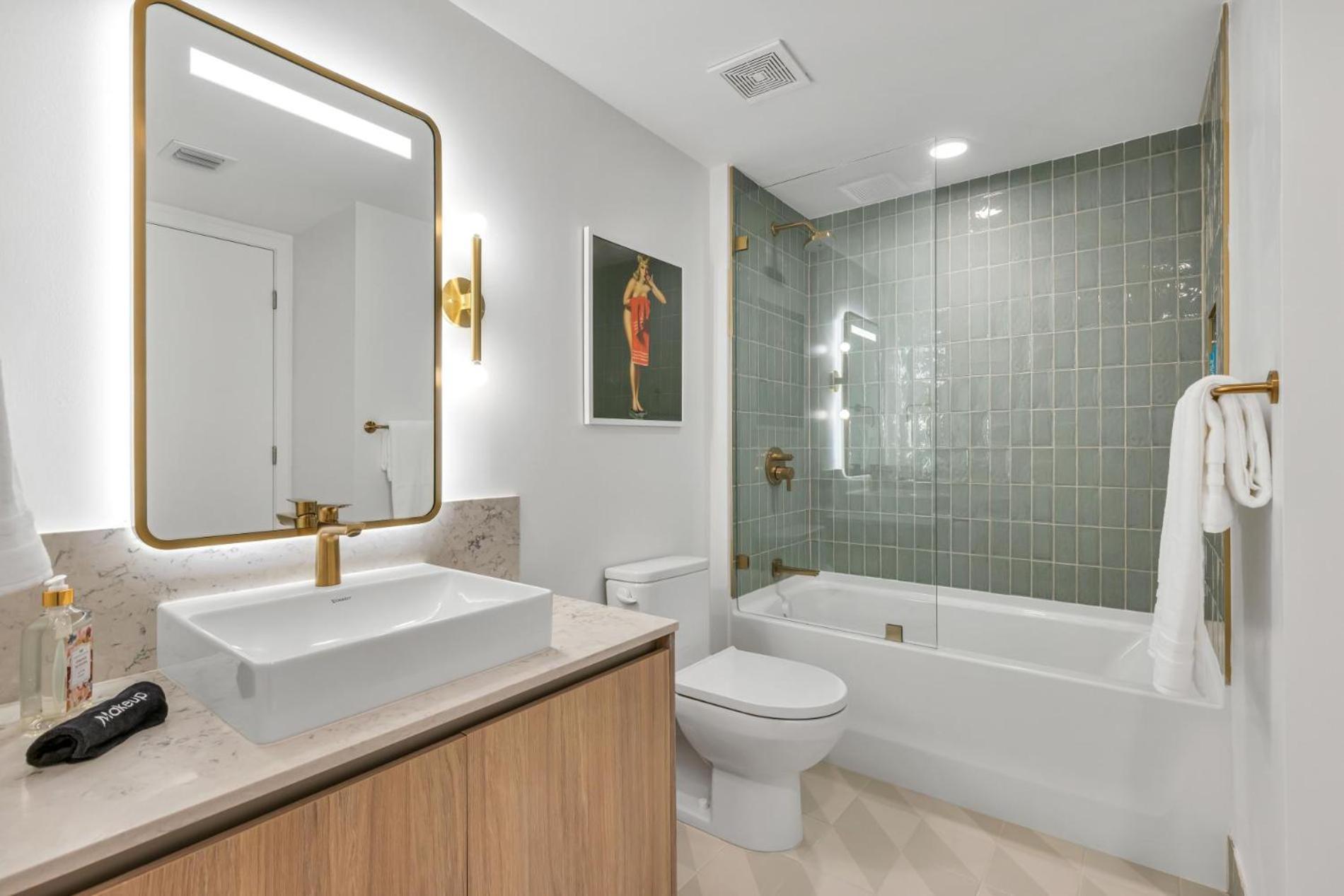 Modern 1Br Apartment With Breathtaking Views Heart Of Downtown Miami Eksteriør bilde